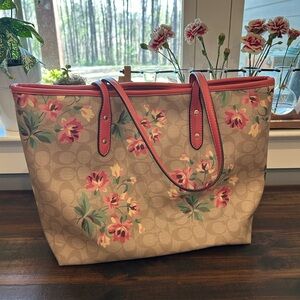 Floral Print Signature Canvas Tote Bag - Pink Trim